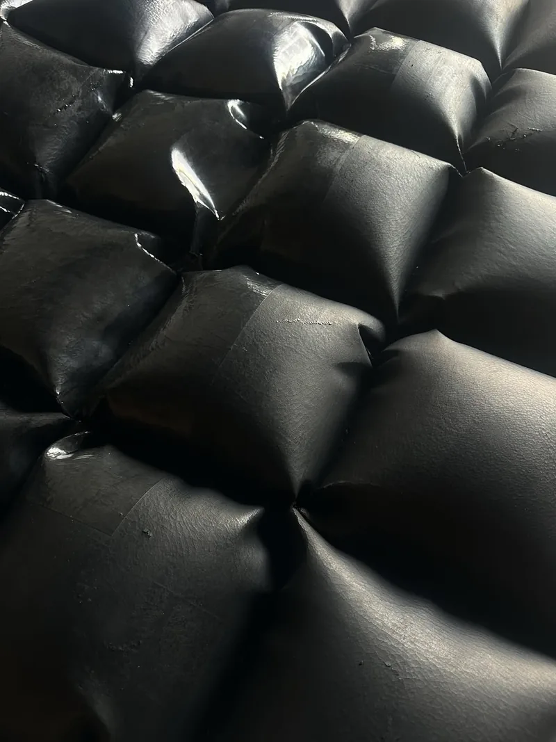 Mammatus 06, sculptural plaster on canvas, study